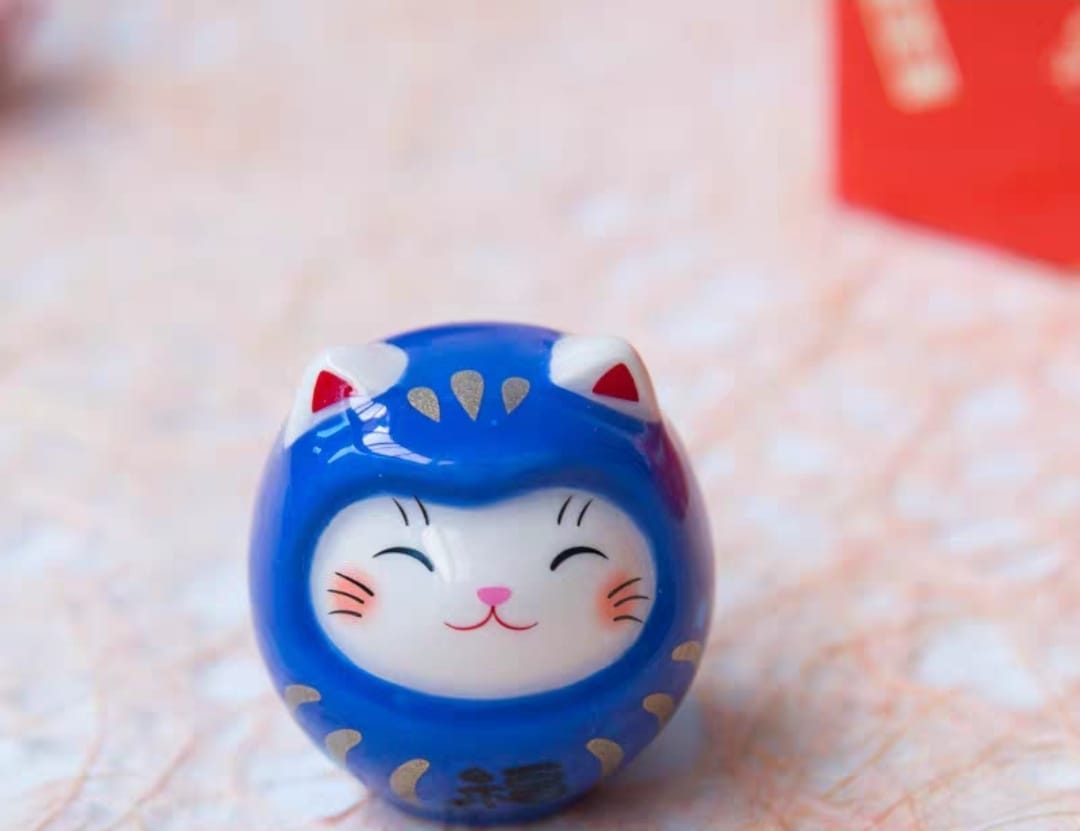 YS-2080401 Yakushigama Red Fortune Cat Daruma Omikuji (S)