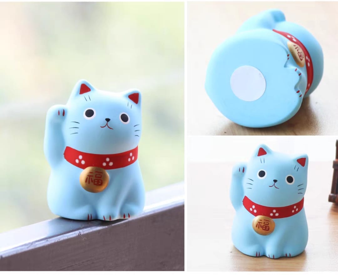 YS-2130301 Yakushigama Ceramic Open Eyes Fortune Cat (S)