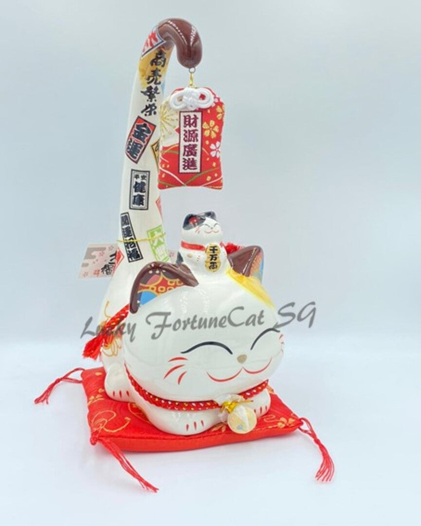 M-5524024/S-2113016 Jin Shi Gong Fang Long Tail Fortune Cat (M) (S)