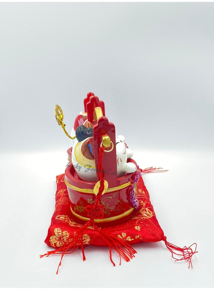 M-1217011 金石工坊 Couple Wedding Basket Fortune Cat 招财猫 - Lucky FortuneCat SG Megamall