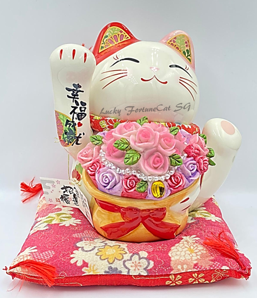 M-2314019 Jin Shi Work House Flower Fortune Cat (M)