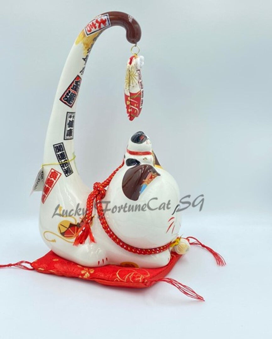 M-5524024/S-2113016 Jin Shi Gong Fang Long Tail Fortune Cat (M) (S)