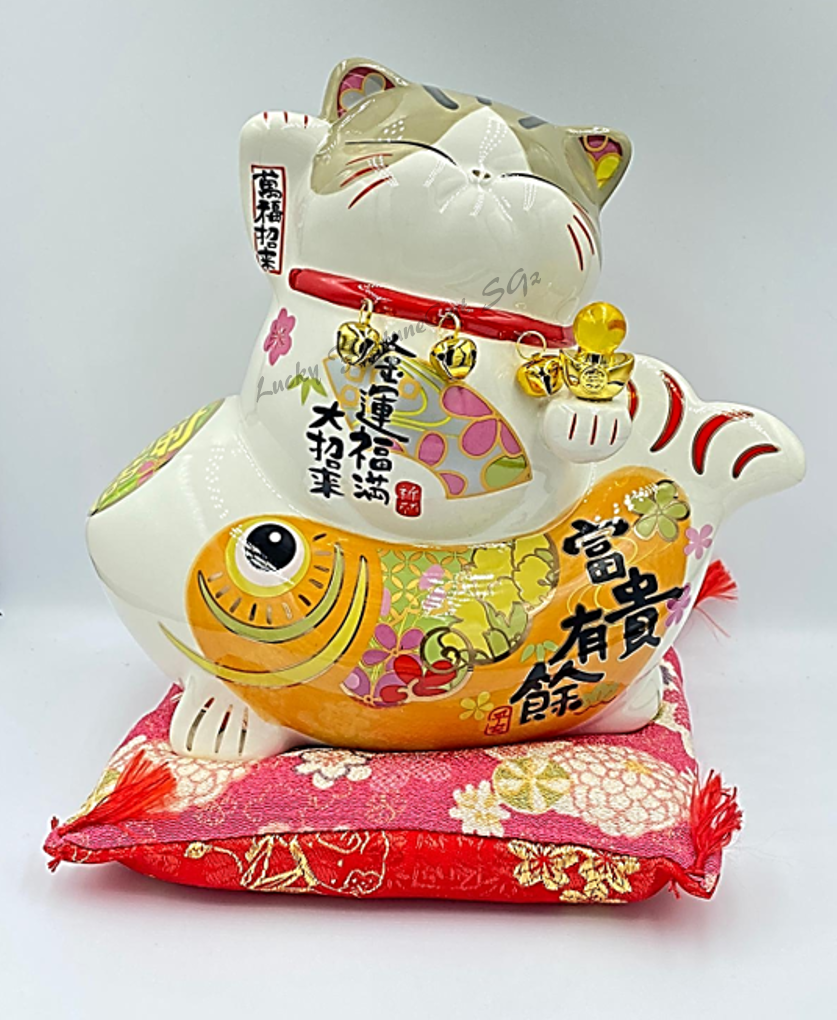 M-1827019 Jin Shi Gong Fang Chubby Fortune Cat on Koi Fish Fortune Cat (M)