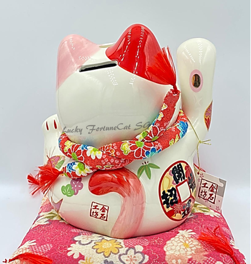 M-2314019 Jin Shi Work House Flower Fortune Cat (M)