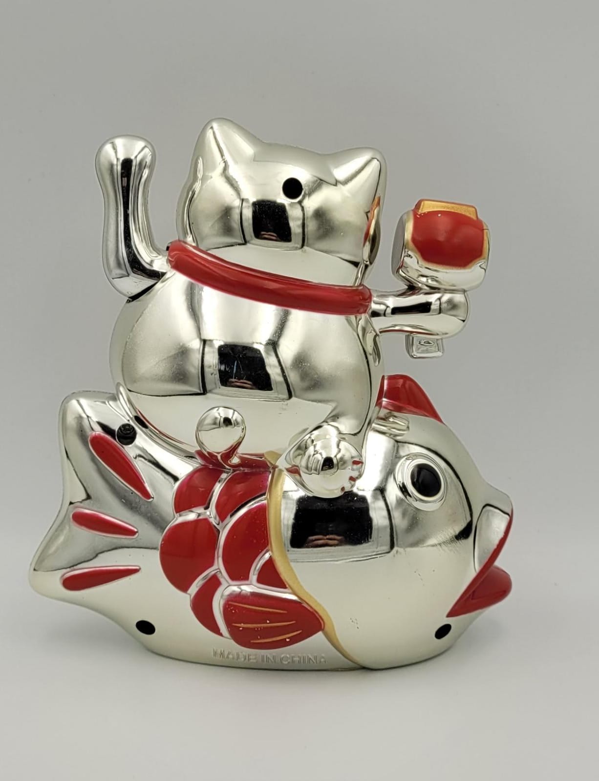 OAA-262813 Battery Gold/Silver Waving Hand Fortune Cat on Koi Fish (S)