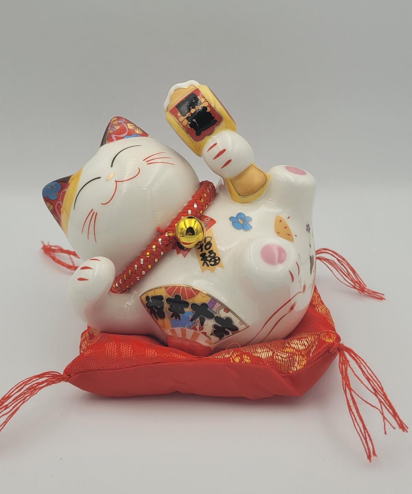 F-3807105 Fu Yuan Mao Fortune Cat (S) 9 DESIGNS AVAILABLE