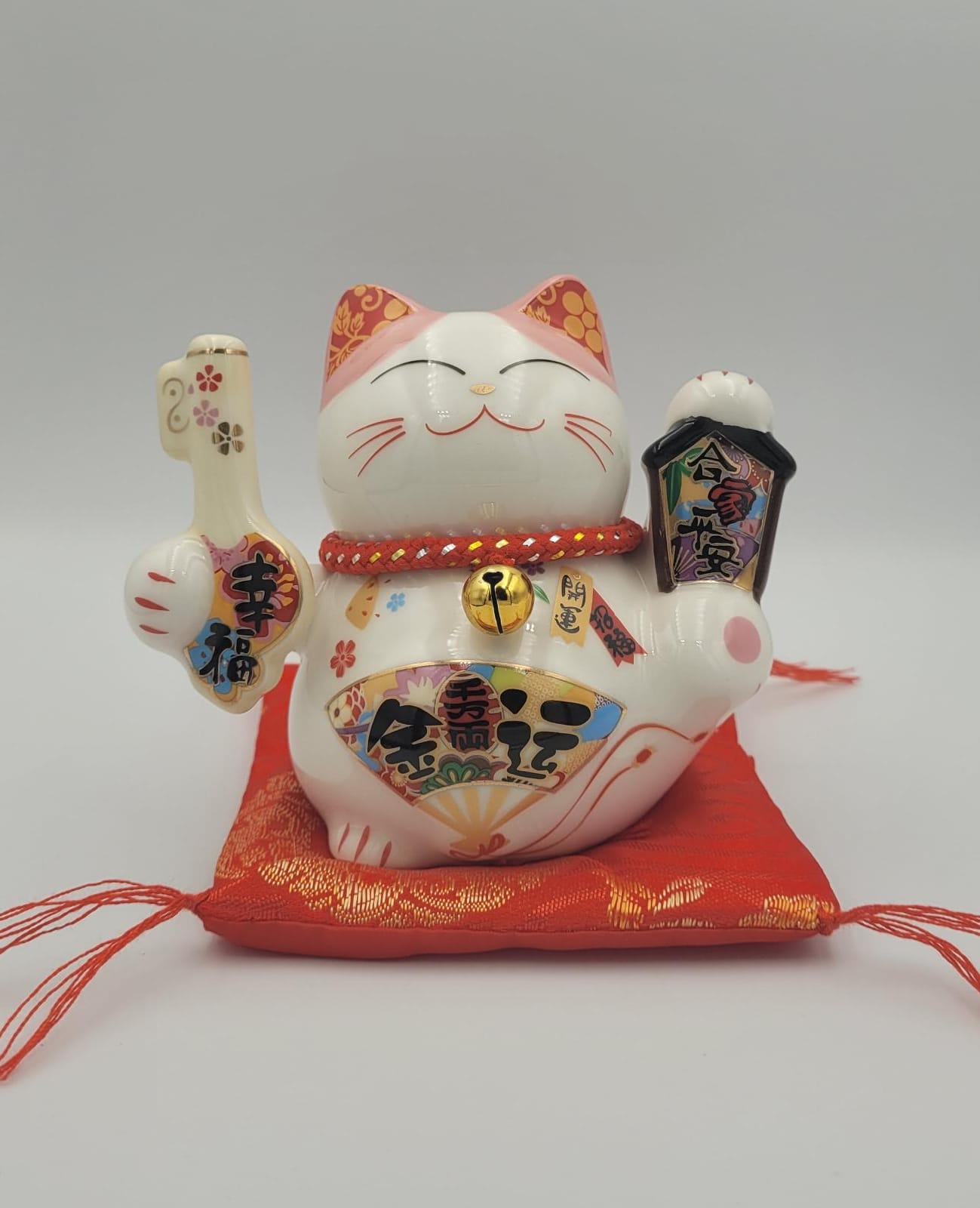 F-3807105 Fu Yuan Mao Fortune Cat (S) 9 DESIGNS AVAILABLE