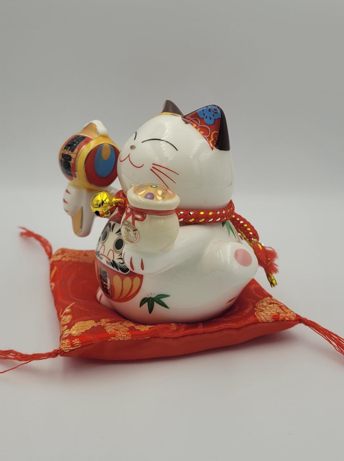 F-3807105 Fu Yuan Mao Fortune Cat (S) 9 DESIGNS AVAILABLE