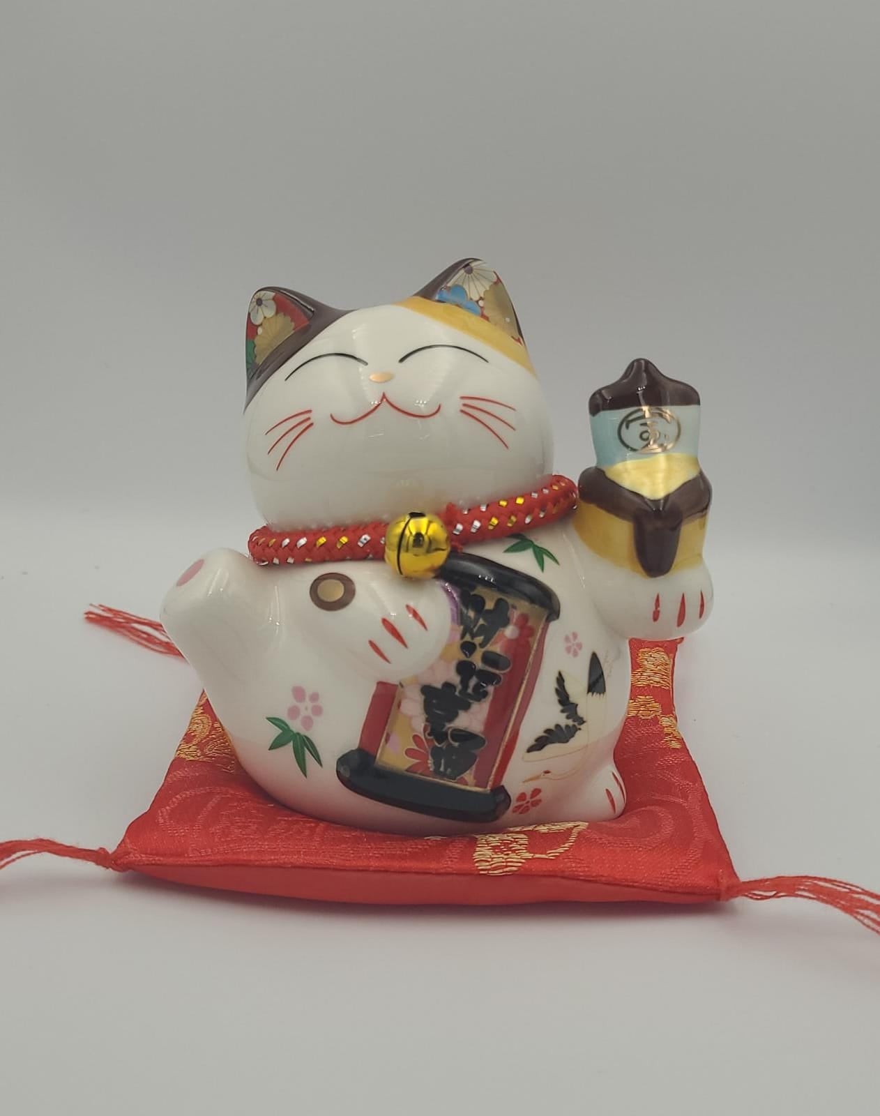 F-3807105 Fu Yuan Mao Fortune Cat (S) 9 DESIGNS AVAILABLE