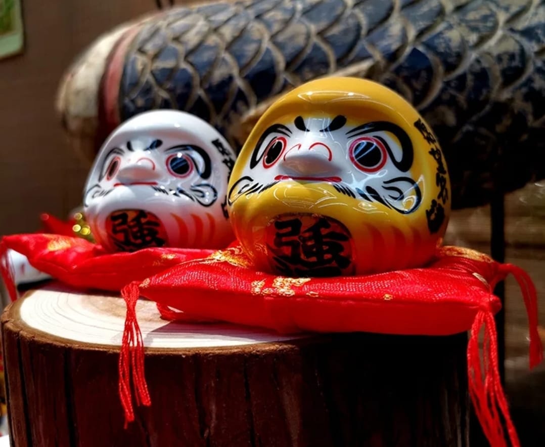 F-640508-F-680508 Fu Yuan Mao Daruma Doll Porcelain Coin Bank (S)