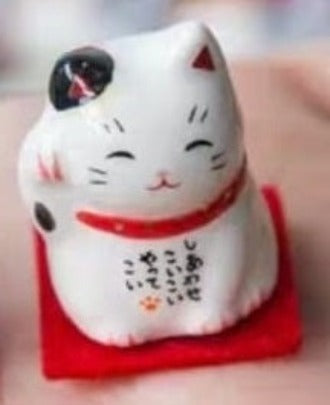 YS-392306 Yakushigama Japan Mini Fortune Cat (S)