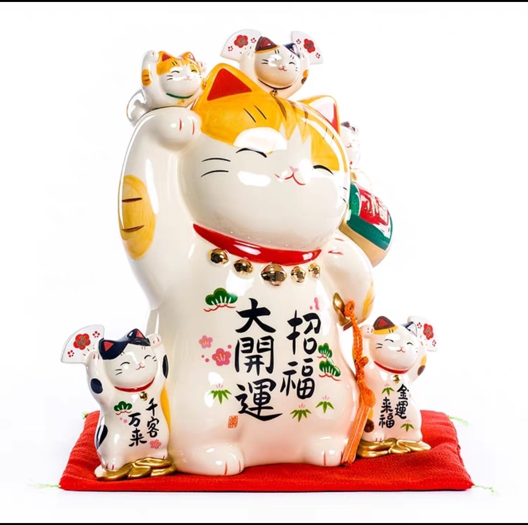 YS-5312815 Yakushigama Fortune Cat (XL)