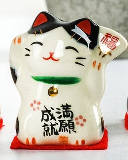 YS-1030403 Yakushigama Mini Fortune Cat (S)