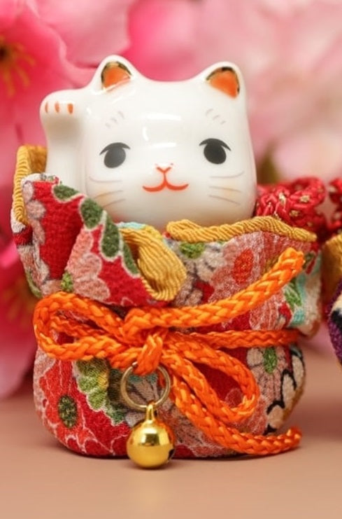 YS-1021807 Yakushigama Purple Kimono Fortune Cat (S)