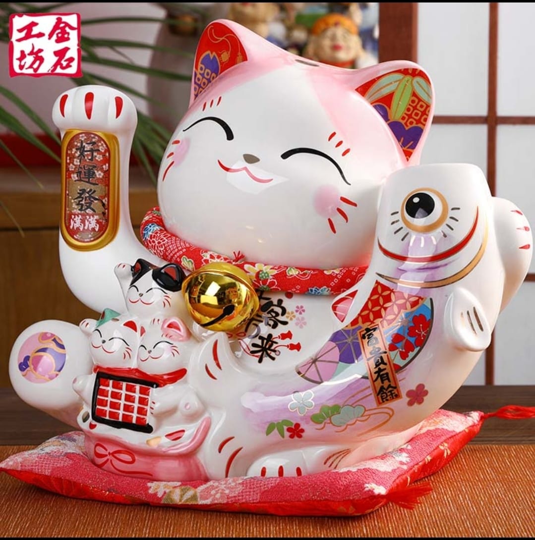 L-5260275 Jin Shi Gong Fang USB/Batt Pink Koi FIsh Fortune Cat (L)