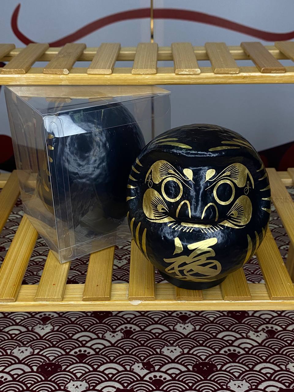 JP-041412 Hanjiro Hand-Made Traditional Daruma (M)