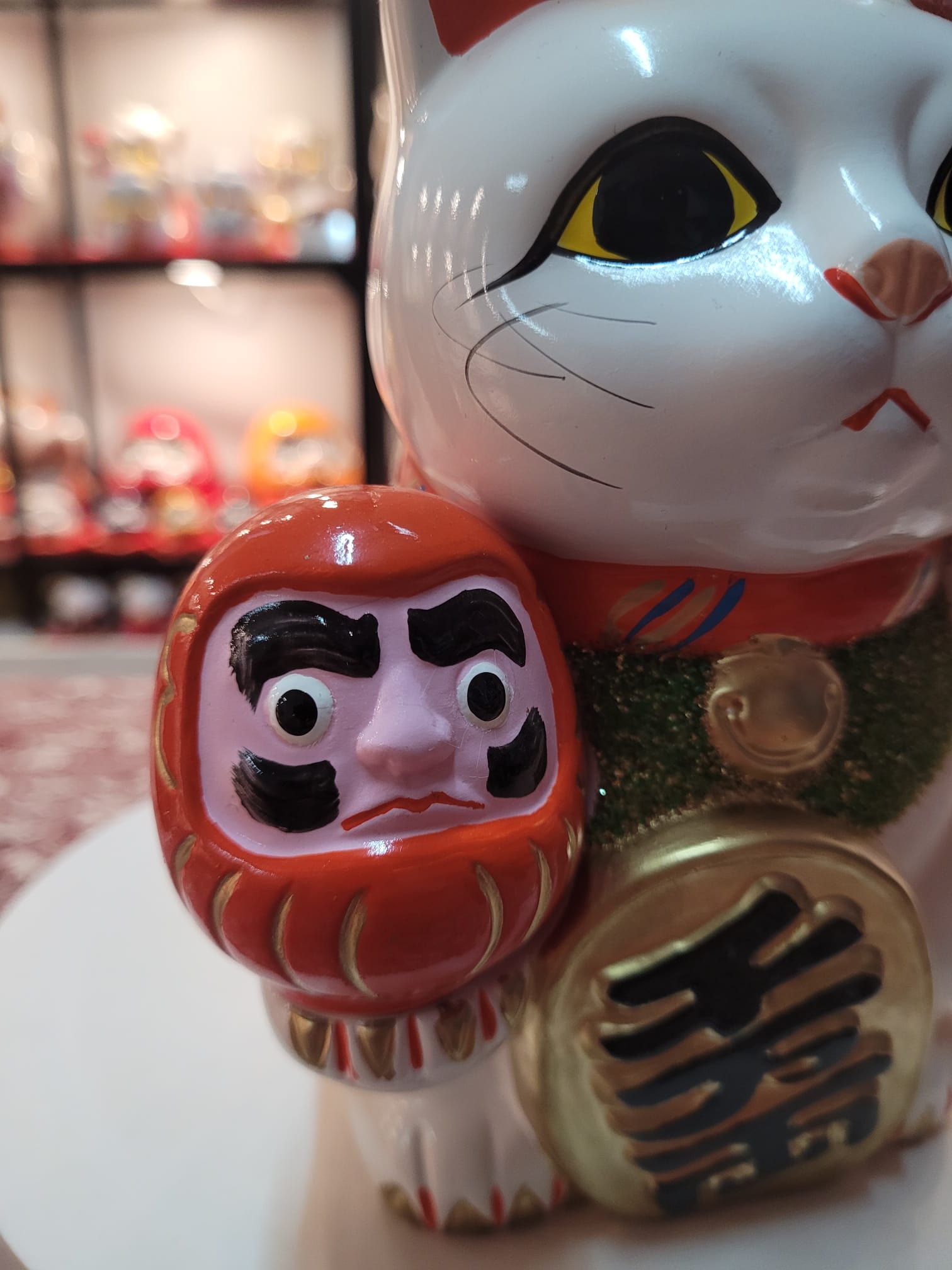 JP-293719 Tokonameyaki Fortune Cat w Daruma  (M)