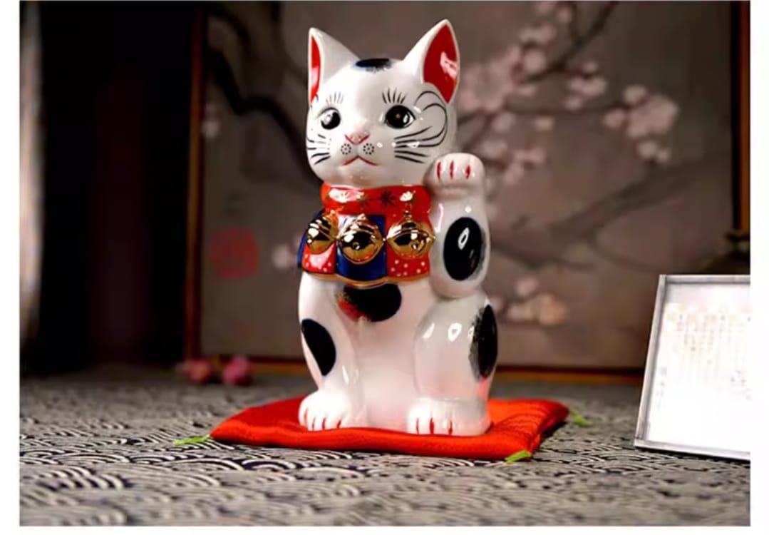 YS-13110920 Yakushigama Traditional Fortune Cat (L) (M)