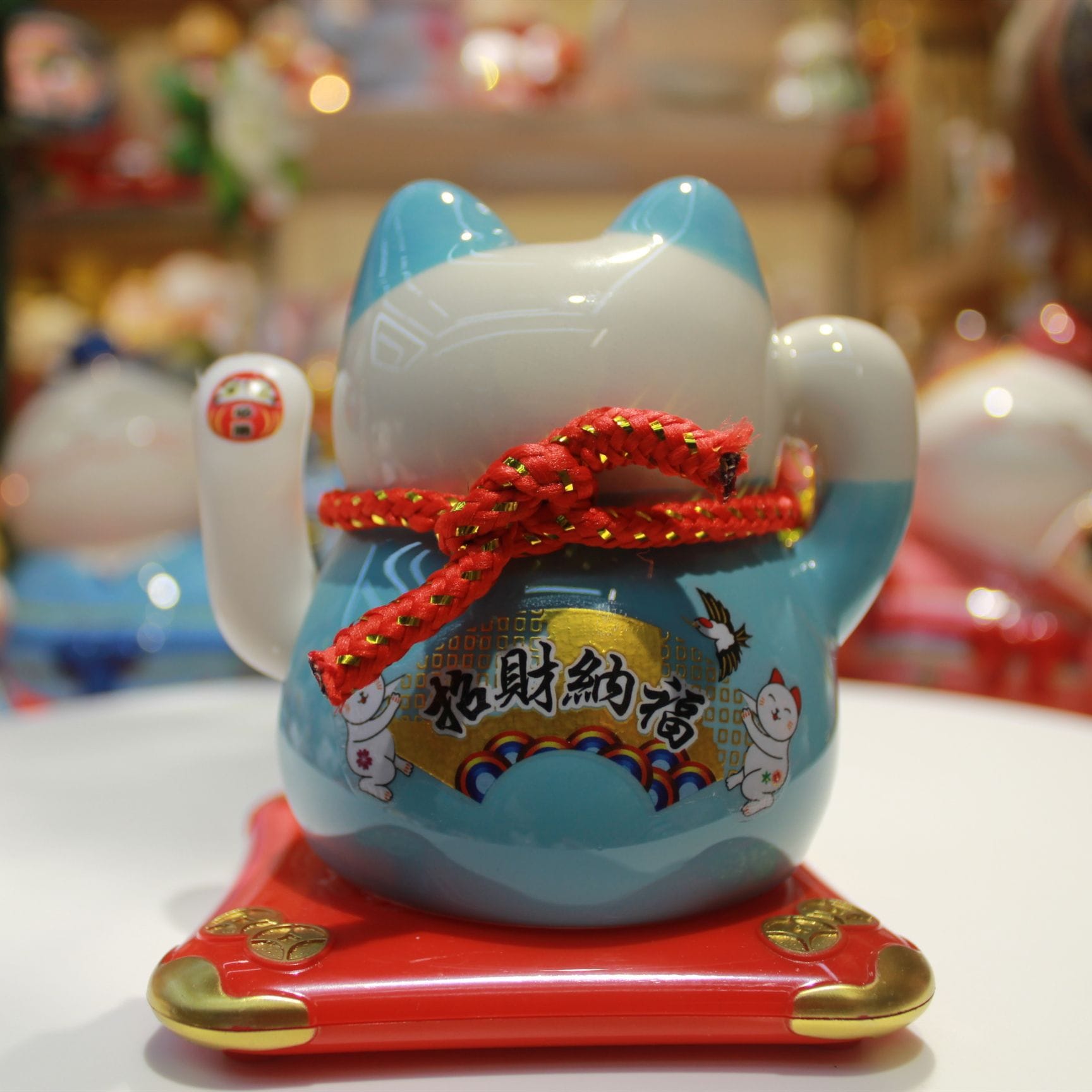 OAA-1030601 Solar-powered Waving Fortune Cat (S)