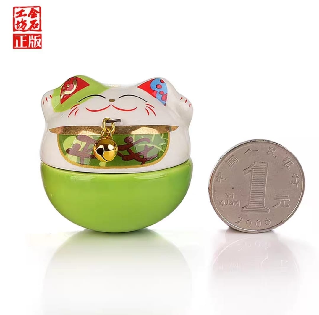 S-4905041 Jing Shi Gong Fang Mini Bu Dao Weng Fortune Cat (S)