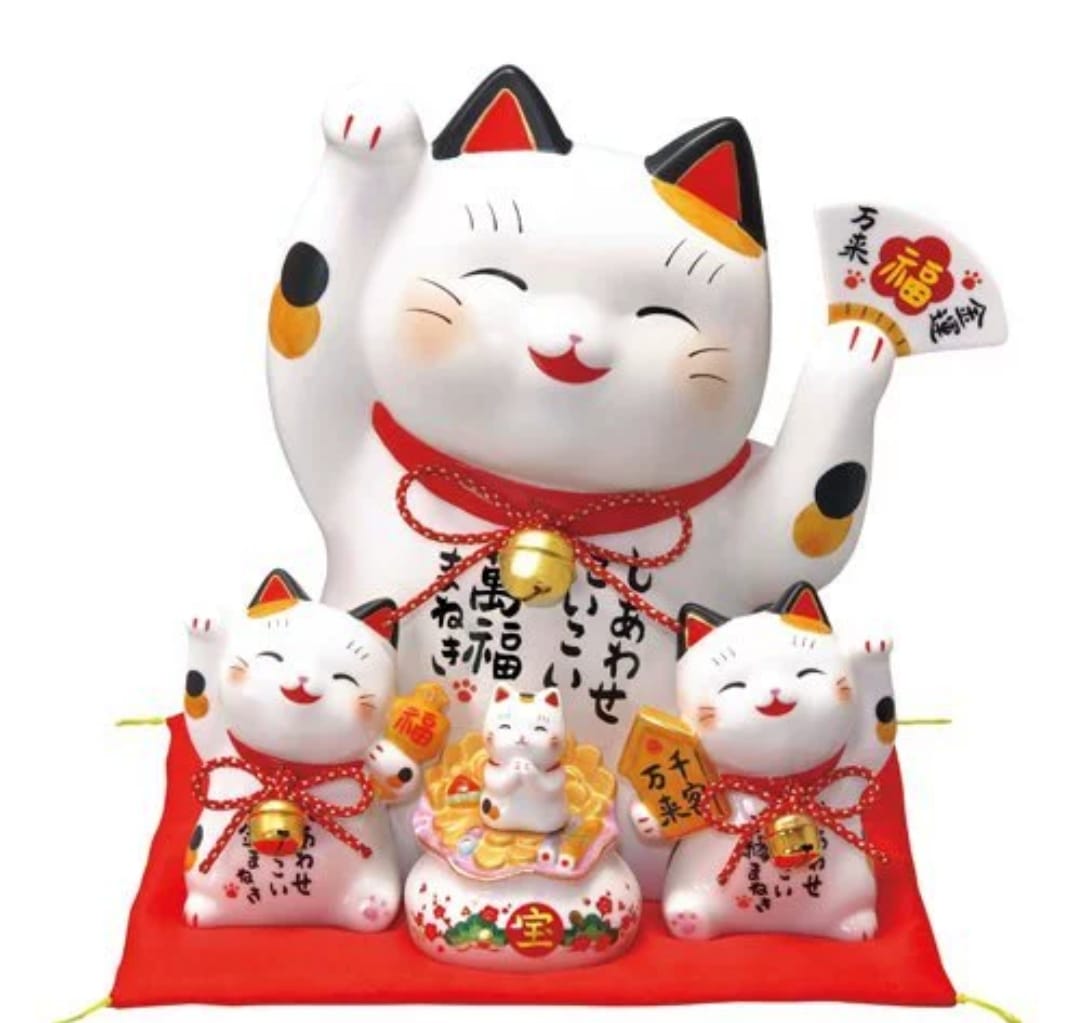 YS-20216001 Yakushigama Family Fortune Cat (XL)