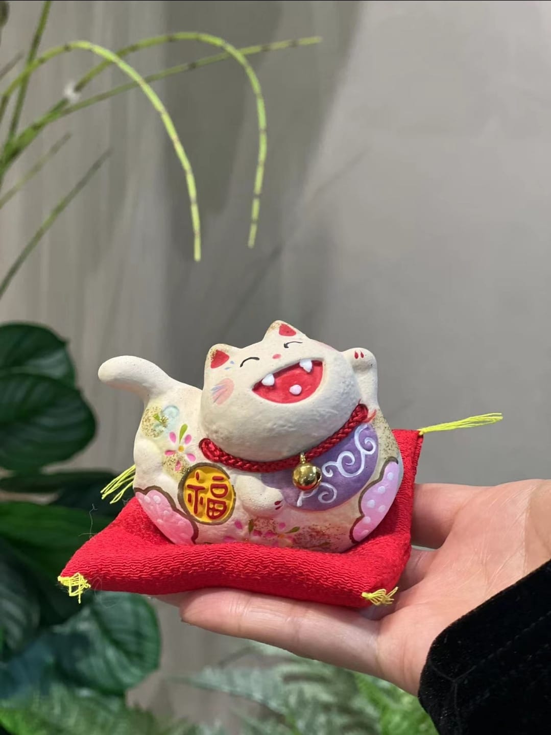 LM-550801 Le Miao Ceramic Hand-Made FortuneCat (S)