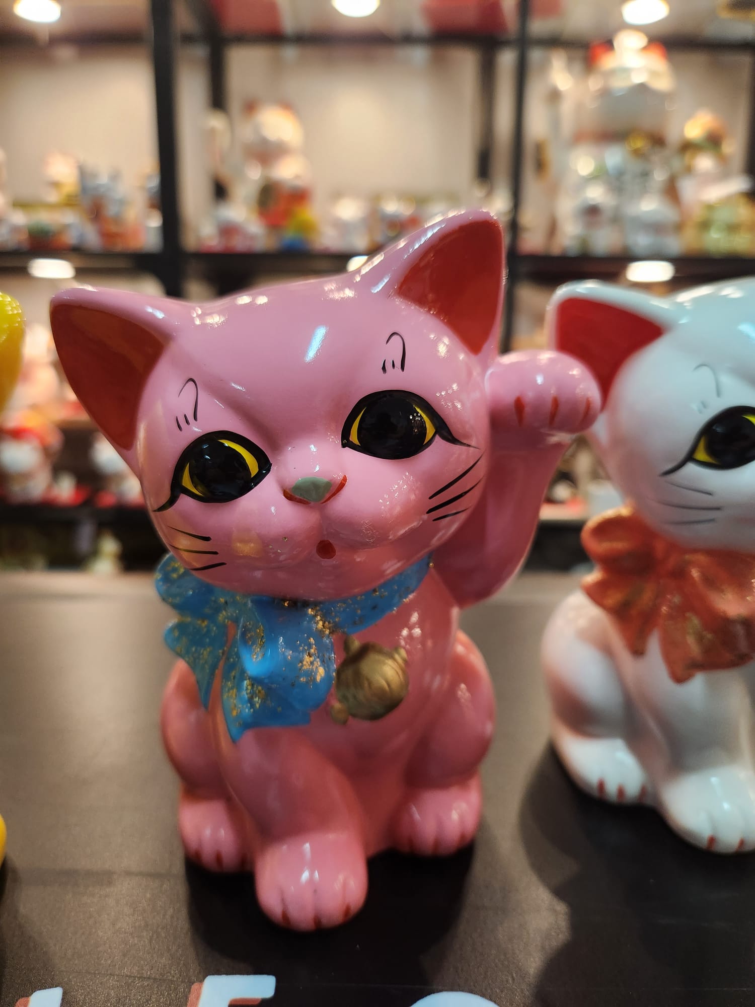 JP-5228101 Tokonameyaki Cute Fortune Cat (M)